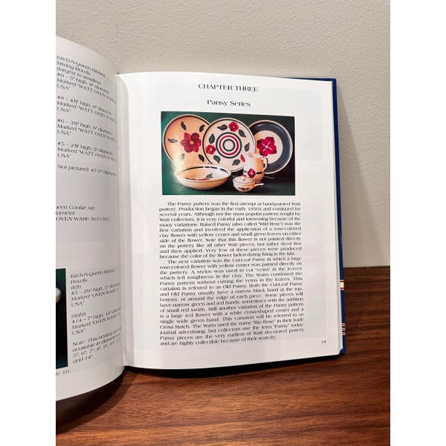 Ceramic Watts Pottery Collector Hardcover Identification Book 1993 For Sale - Image 7 of 9