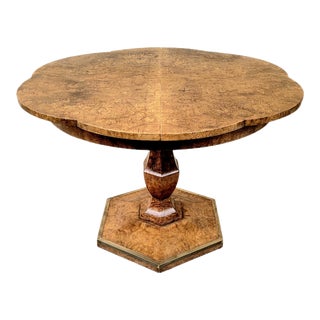 Mid 20th Century Mastercraft Hollywood Regency Scalloped-Top Burl and Brass Dining Table For Sale