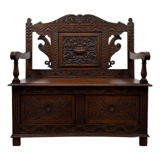 19th Century English Victorian Carved Oak Settle For Sale