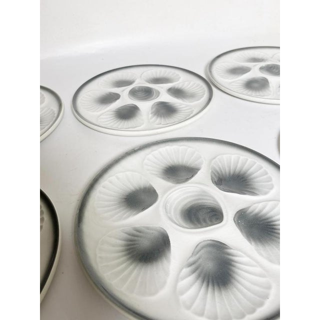 1970s Oyster Plates in Ceramic, France, 1970s, Set of 6 For Sale - Image 5 of 18