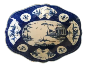 18th Century English Georgian Bow Worcester Porcelain Bowl