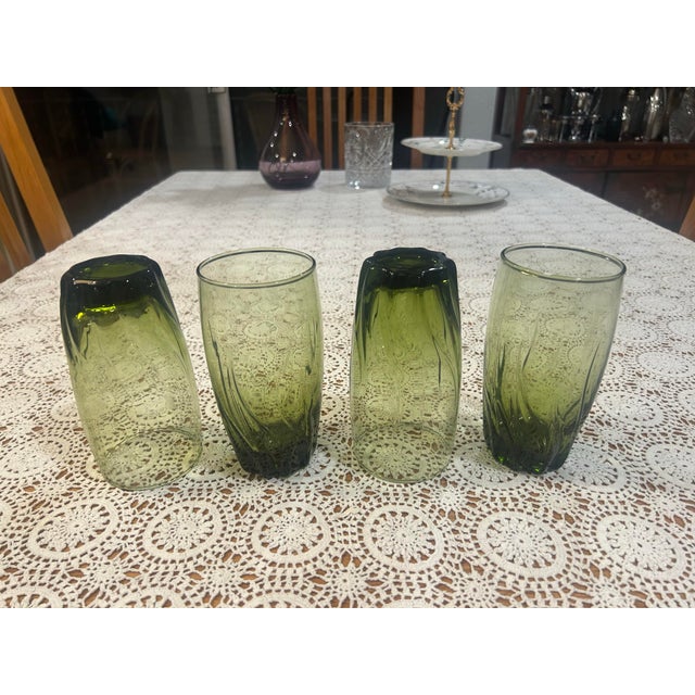 4 - 1980's Central Park Ivy Green Swirl pattern glass tumblers. Wonderfully made glasses, by well respected maker Anchor...