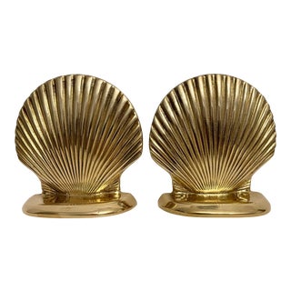 Vintage Brass Clam Shell Seashell Bookends - A Pair For Sale