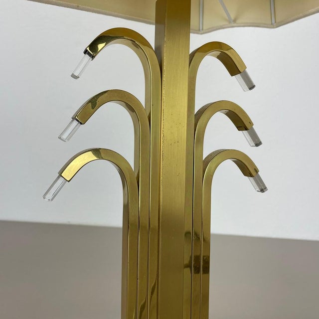 Hollywood Regency Brass and Acrylic Glass Table Light from WKR Lights, Germany, 1970s For Sale - Image 18 of 18