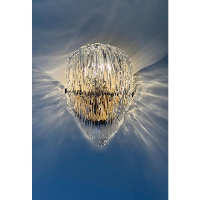 Murano Glass and Bronze Wave Sconces attributed to Kalmar, Italy, 1960s, Set of 2 For Sale - Image 8 of 16