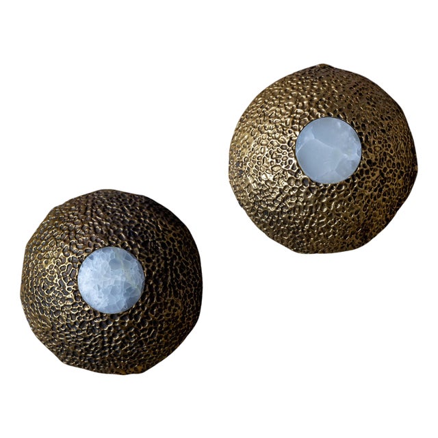 Late 20th Century Pair of Brutalist Bronze Wall Lamps by Cierre Lampadari, Milan For Sale