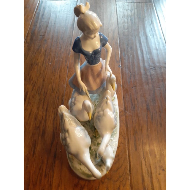 1950s Gerold Porzellan Bavaria West Germany Girl With Ducks Figurine For Sale In Dallas - Image 6 of 8