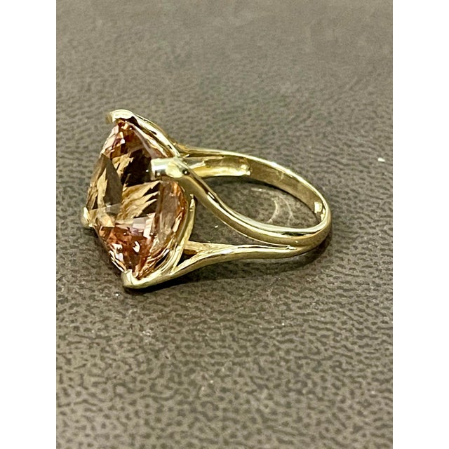 2010s 16 Carat Cushion Shape Morganite Cocktail Ring 14 Karat Yellow Gold Estate For Sale - Image 5 of 18