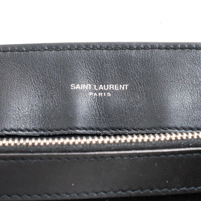 Black Saint Laurent Loulou Medium Suede Matelassé Chain Shoulder Bag For Sale - Image 8 of 13