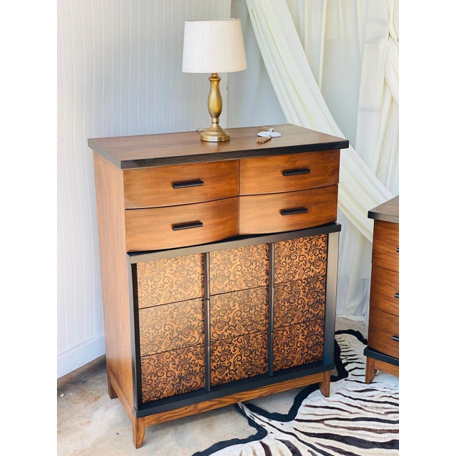 Mid 20th Century Mid-Century Modern Vaughan Bassett Walnut & Custom Oak Dresser Set For Sale - Image 5 of 7