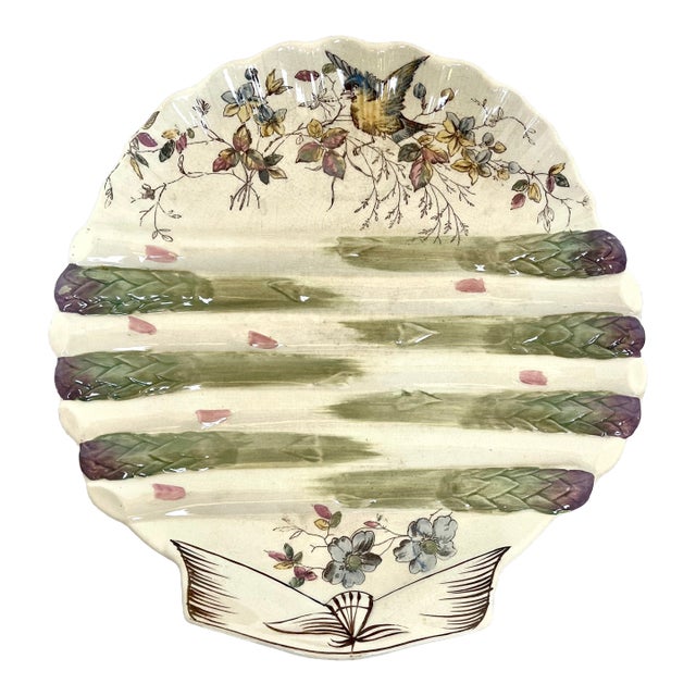 1890s English Majolica Shell Shape Asparagus Plate For Sale