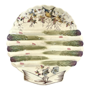 1890s English Majolica Shell Shape Asparagus Plate