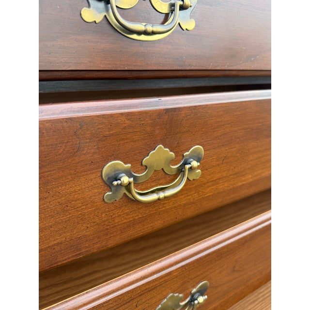Late 20th Century Solid Cherry Chippendale Bachelors Chest For Sale In New York - Image 6 of 10