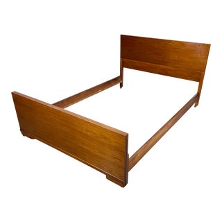 Mid Century Modern/ Deco Moderne Headboard /Bed in Mahogany by Huntley Furniture—Full Size For Sale