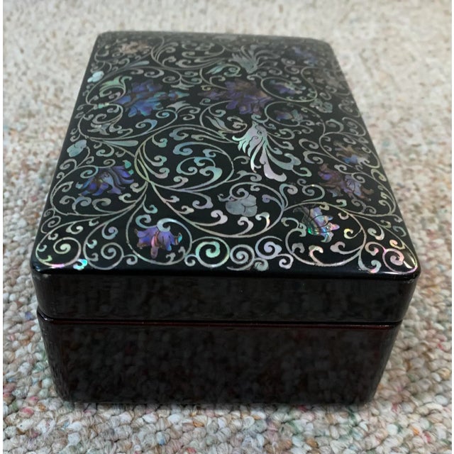Black Late 20th Century Vintage Decorative Korean Lacquered Box For Sale - Image 8 of 8