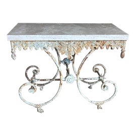 Example of Kitchen Islands & Butcher Blocks