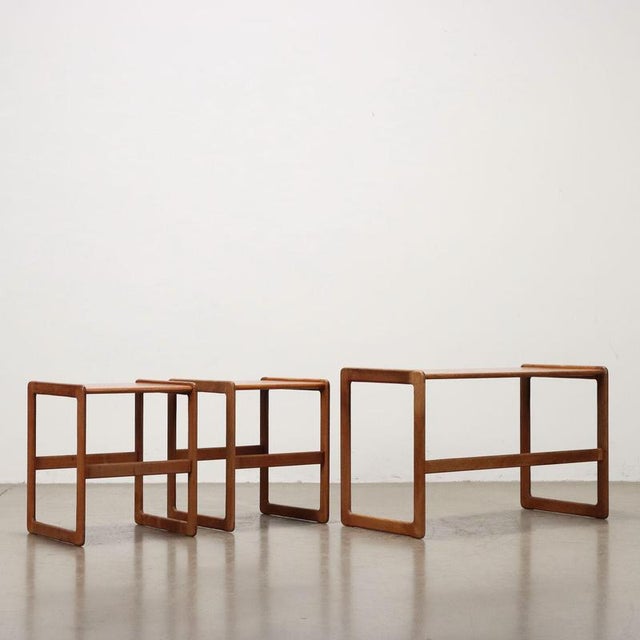 Vintage Coffee Tables in Teak Veneer, England, 1960s, Set of 3 For Sale - Image 4 of 5