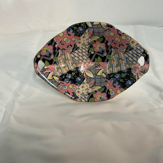“Quilt” Pattern Royal Winton Grimwades chintz pin dish with gold trim. Perfect for holding pins or used on a vanity to...