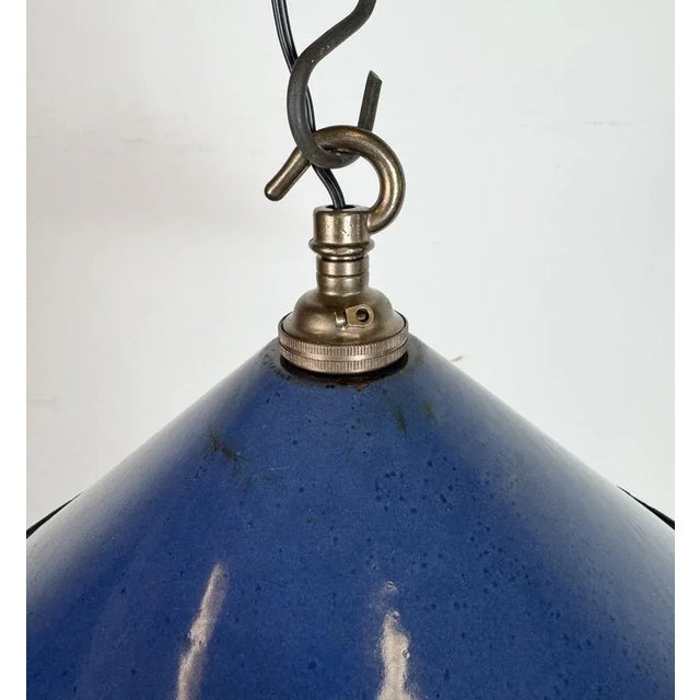 Mid-Century Modern British Industrial Blue Enamel Factory Pendant Lamp, 1950s For Sale - Image 3 of 15