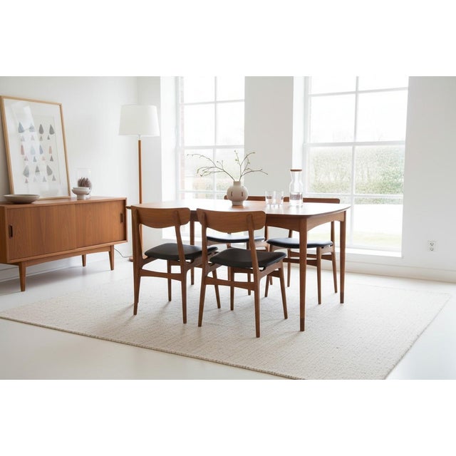 Finn Juhl The Bovirke Dining Table in Teak with Double Extensions by Finn Juhl for Bovirke, Danmark, 1940s For Sale - Image 4 of 18