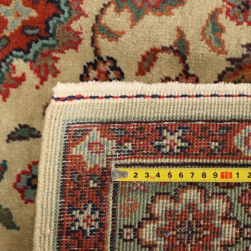 Brown Kaiseri Rug in Wool For Sale - Image 8 of 9