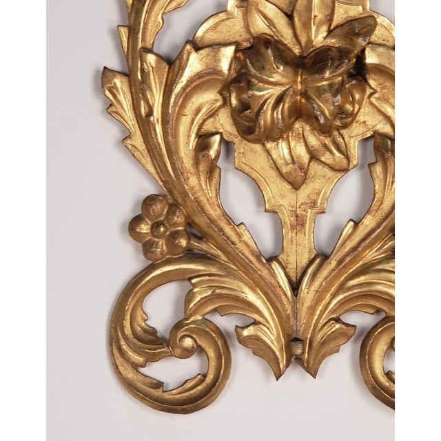 1900 - 1909 Early 20th Century Italian Gilt Wood Carvings- a Pair For Sale - Image 5 of 8