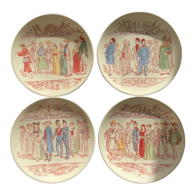 Set of 4 Antique Sarreguemines Plates From the 1889 Paris Exposition For Sale