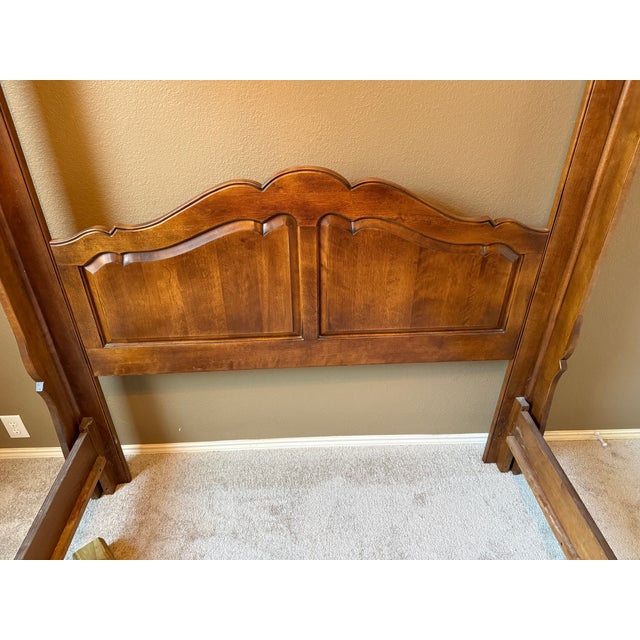1990s Ethan Allen Vintage Country French Queen Canopy Carved Poster Bed For Sale - Image 5 of 14