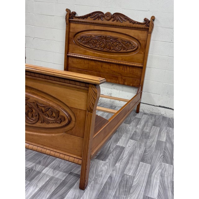 Victorian Antique Full Size Victorian Eastlake Carved Floral Acanthus Scrollwork Bed For Sale - Image 3 of 13
