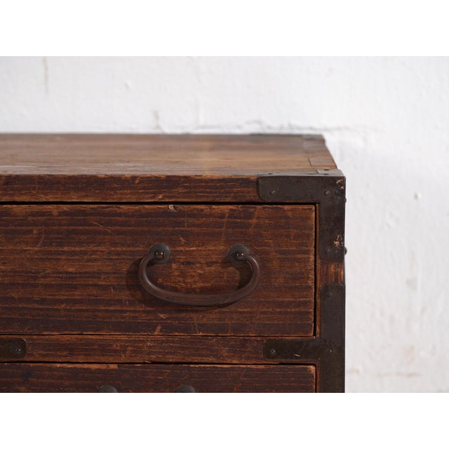 Small Antique Japanese Tansu Cabinet, 1890s For Sale - Image 4 of 15