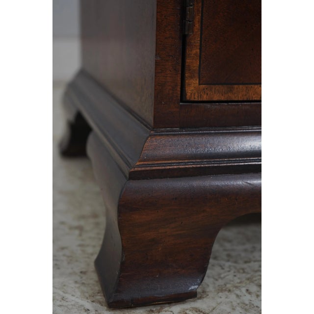 Henredon Aston Court Mahogany Flip Top Server For Sale - Image 14 of 18