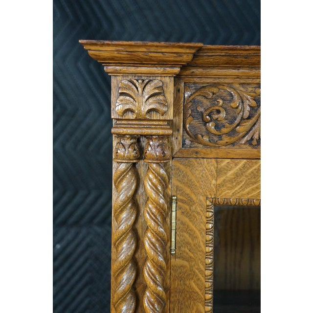 Antique American Renaissance Revival Quartersawn Oak Bookcase Display Cabinet For Sale - Image 4 of 18
