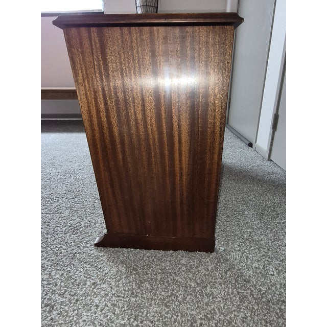 1960s Vintage Hammond Organ Music Bench – Wood Storage Console (Mahogany) For Sale - Image 5 of 6