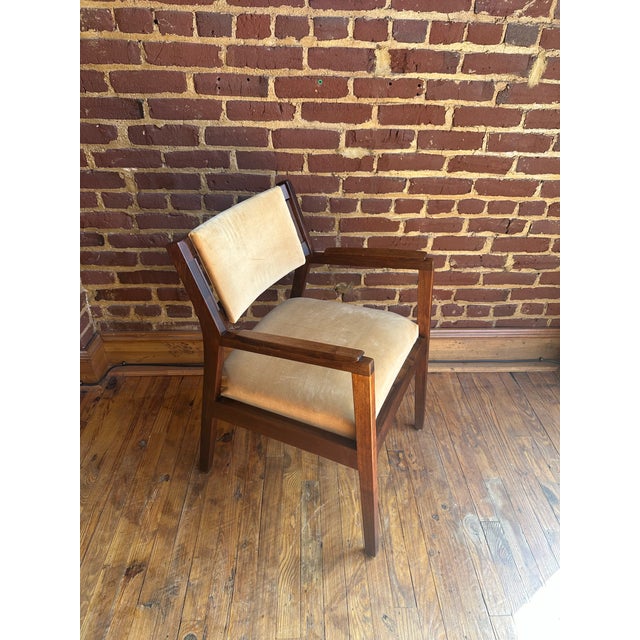 1960s Gunlocke Arm Chair For Sale - Image 5 of 10