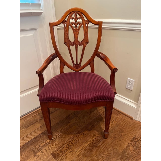 Bernhardt Dining Chairs Hepplewhite Shield Back Vintage. These two beautiful solid Mahogany Shield Back Hepplewhite Dining...