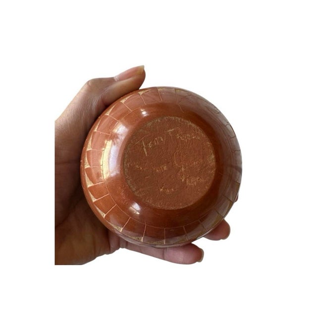 Native American Vintage Native American Sgraffito Pottery Etched Polished Finishes Tom Tapia For Sale - Image 3 of 8
