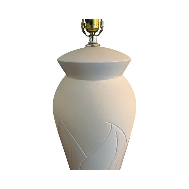 Vintage Palm Beach Postmodern Palm Leaf Off White Lamps New Shades - Pair For Sale - Image 4 of 9