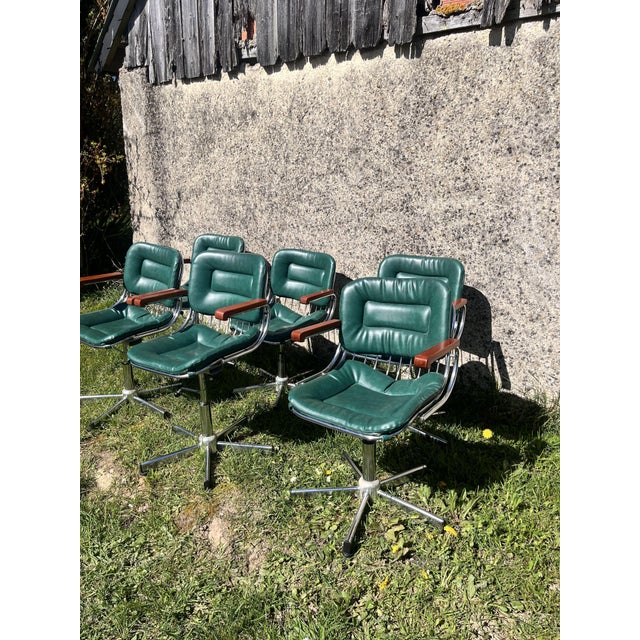 Mid-Century Modern Swivel Wire Chairs with Wooden Armrests, 1970s, Set of 2 For Sale - Image 13 of 18