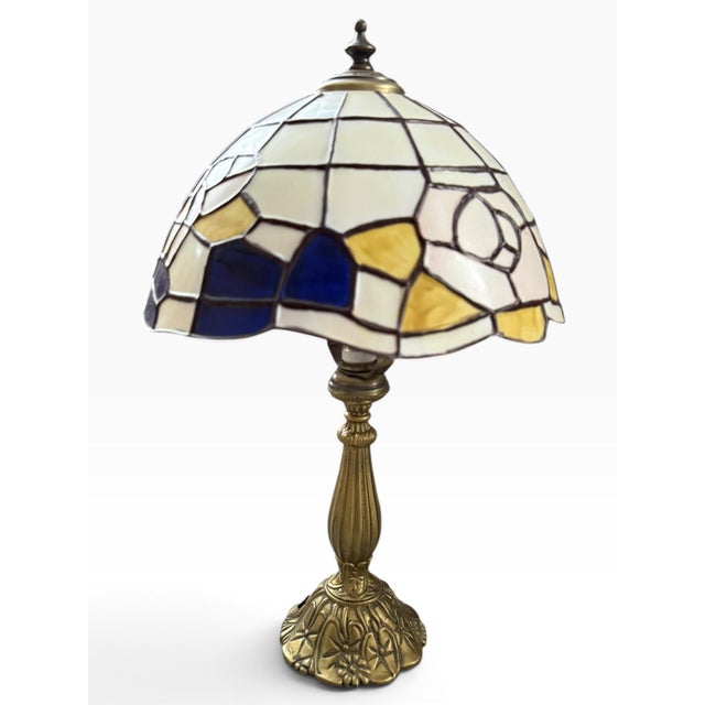Hollywood Regency Vintage Hollywood Regency Tiffany-Style Faux Stained Glass Table Lamp, Blue & Amber Mosaic Shade For Sale - Image 3 of 7