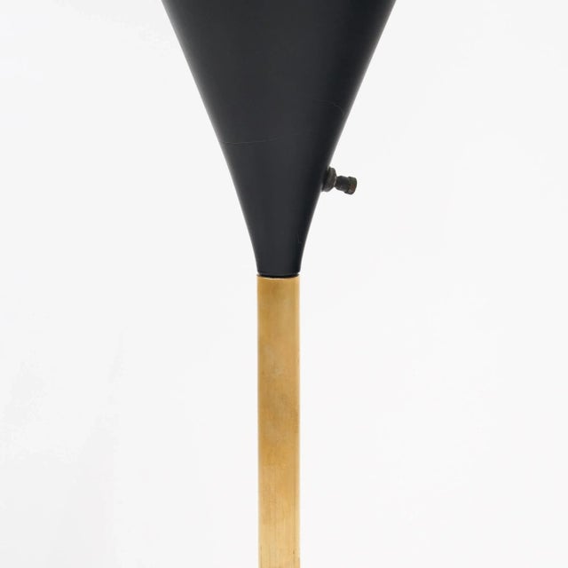 Italian Mid-Century Floor Lamp in the Manner of Stilnovo For Sale In Austin - Image 6 of 9