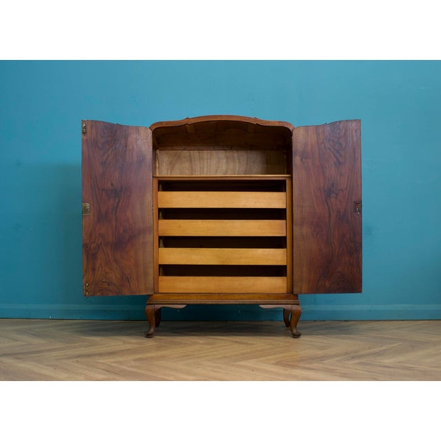 1930s British Art Deco Burr Walnut Tallboy Linen Cabinet, 1930s For Sale - Image 5 of 10