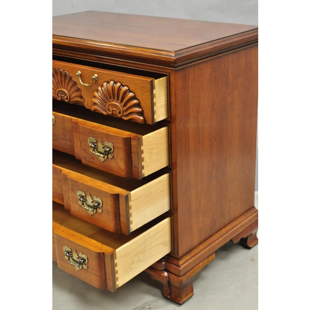 Vintage Georgian Cherry 3 Drawer Block Front Bachelor Chest Dresser by Harden For Sale - Image 14 of 18