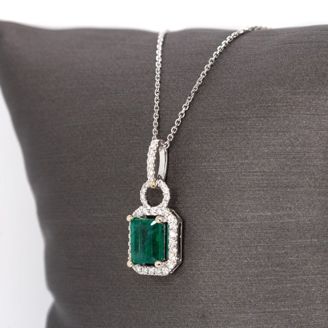 1.2Ct Zambian Emerald and Natural Diamond Pendant in Solid 14k White Gold For Sale - Image 4 of 7