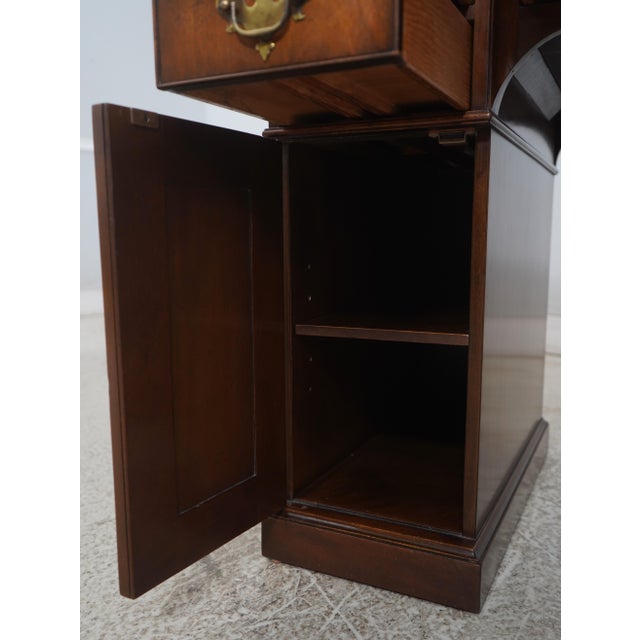 1960s Kittinger Leather Top Small English Style Mahogany Desk For Sale - Image 5 of 18