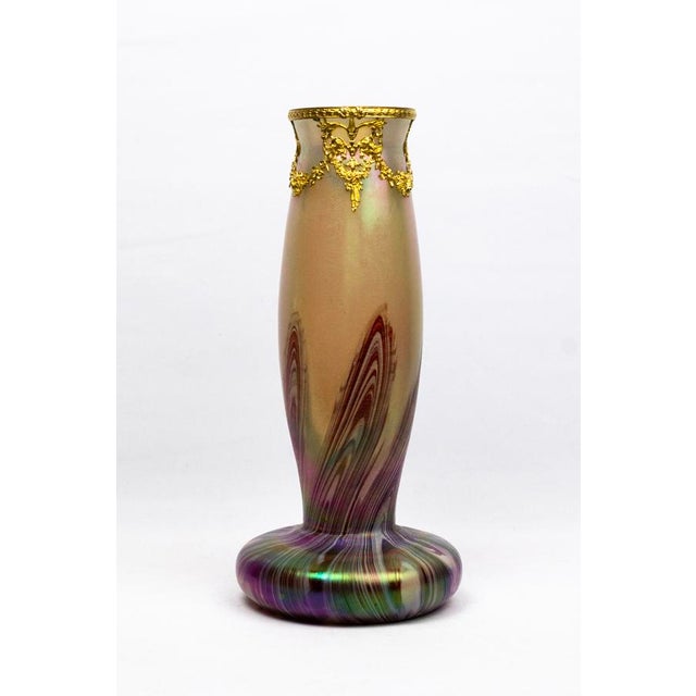 Art Nouveau Iridescent Marbled Glass Vase with Chased Gilt Metal Mount in the style of Loetz, Bohemia, 1900s For Sale - Image 10 of 10