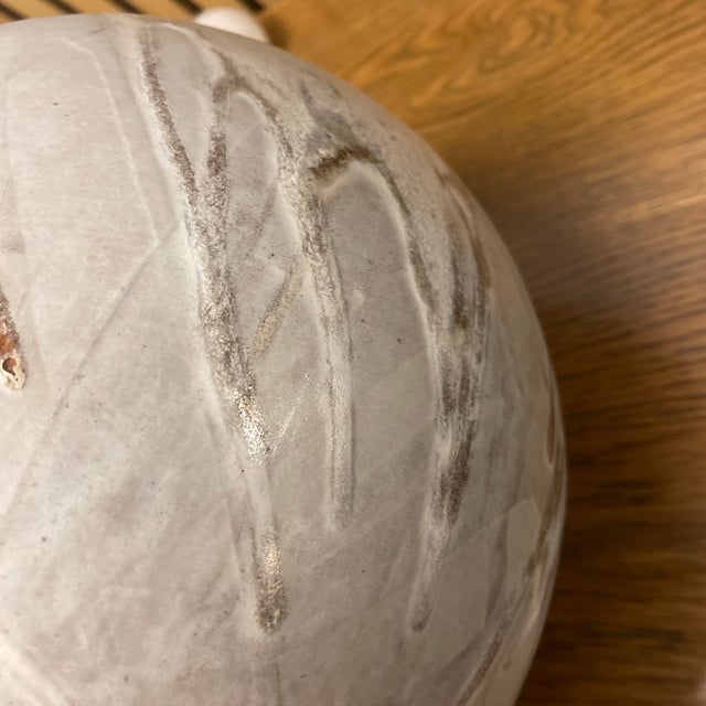 Pair of Vintage Ceramic Table Lamps – Organic Modern Sculptural Pottery, Mineral Glaze (Kelly Wearstler Style) For Sale - Image 9 of 12