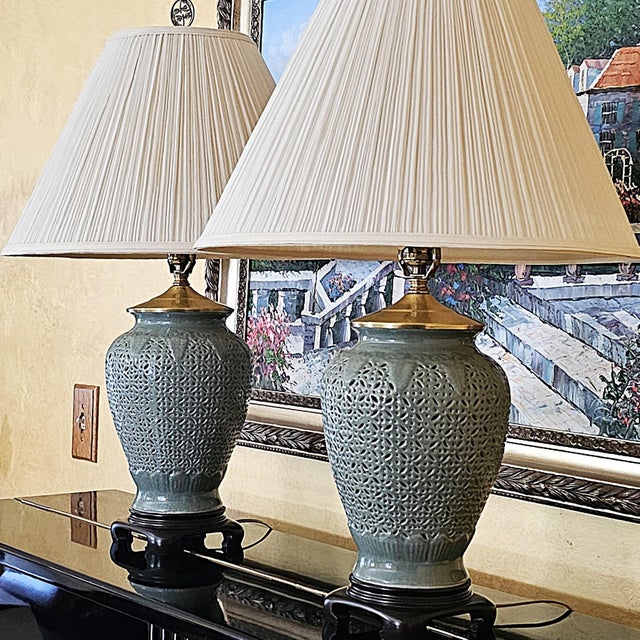 Late 20th Century Reticulated Celadon Chinoiserie Porcelain Table Lamps With Pleated Shades - 29" - a Pair For Sale In Washington DC - Image 6 of 18