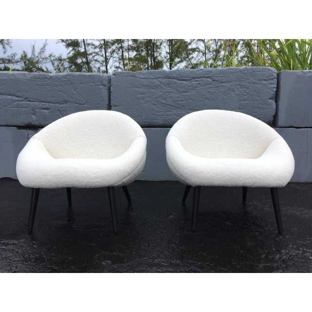 1950s Mid-Century Modern Faux Sheepskin Lounge Chairs - A Pair For Sale In Miami - Image 6 of 13
