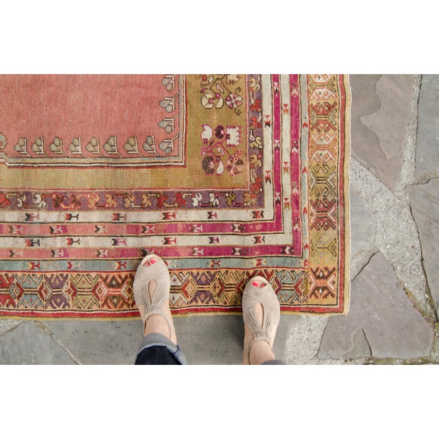 Contemporary House of Séance - 1880s Antique Anatolian Wool Pile Temple Prayer Small Accent Hand-Knotted Rug - 3′11″ × 5′7″ For Sale - Image 3 of 10