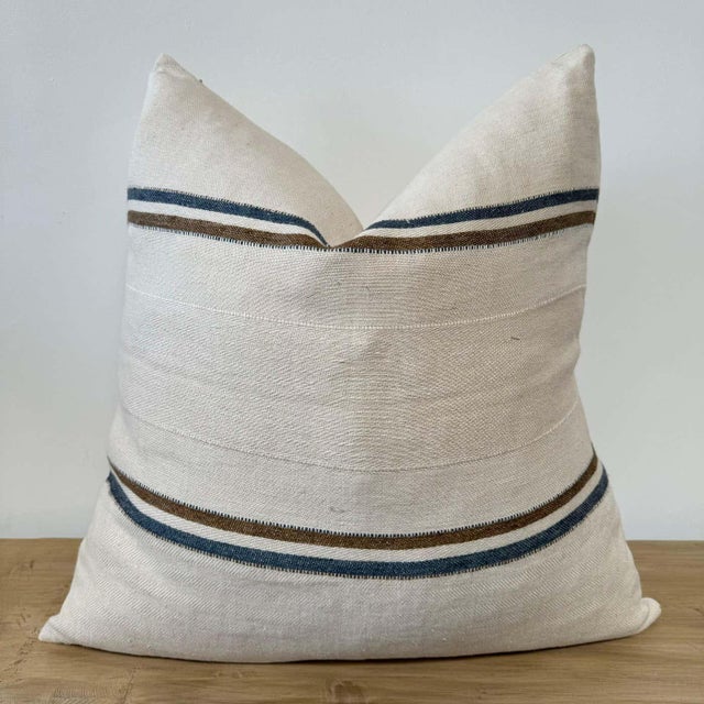 Modern 100% Belgian Linen Auburn Pillow Cover With Insert and Hidden Zipper For Sale - Image 3 of 4